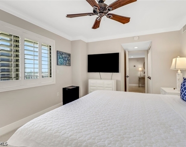 10851 Gulf Shore Drive - Photo Thumbnail 24