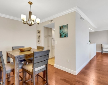 10851 Gulf Shore Drive - Photo Thumbnail 6