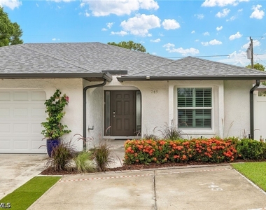 749 91st Avenue N - Photo Thumbnail 1