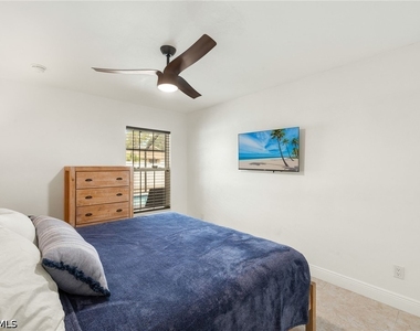 749 91st Avenue N - Photo Thumbnail 11
