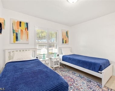 749 91st Avenue N - Photo Thumbnail 14