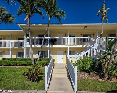 4621 Bayshore Drive - Photo Thumbnail 1