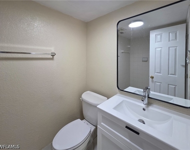 4621 Bayshore Drive - Photo Thumbnail 3
