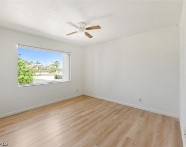 3420 Frosty Way - Photo Thumbnail 14