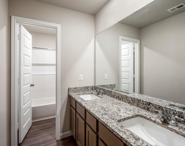 2421 Shellcracker Drive - Photo Thumbnail 35