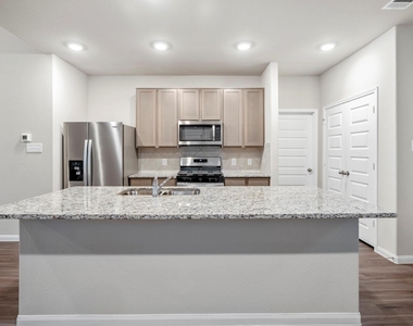2421 Shellcracker Drive - Photo Thumbnail 12