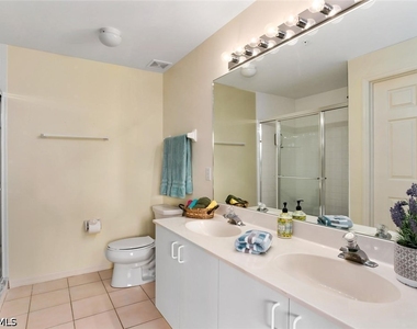519 Roma Court - Photo Thumbnail 9