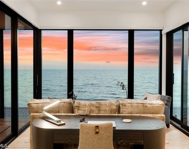 103 Saint Lucia Lane - Photo Thumbnail 40