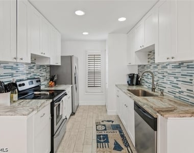 534 96th Avenue N - Photo Thumbnail 17