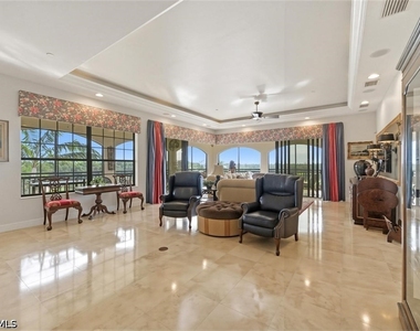 2538 Marquesa Royale Lane - Photo Thumbnail 12