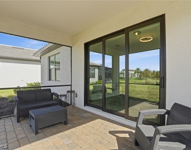 1645 Serena Avenue - Photo Thumbnail 26
