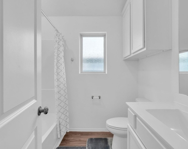 1413 Cantabria Court - Photo Thumbnail 13