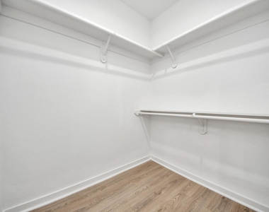 9732 Tuffly Street - Photo Thumbnail 29