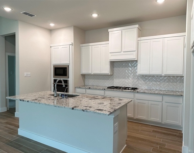 24538 Keswick Valley Way - Photo Thumbnail 4