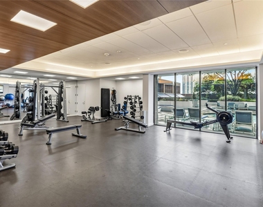 1111 Caroline Street - Photo Thumbnail 18
