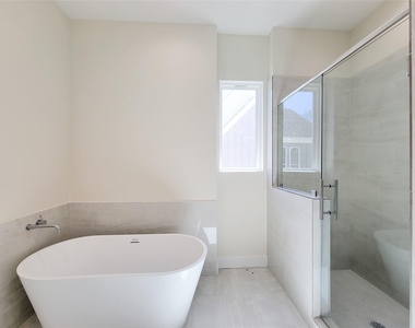 5931 Beall Street - Photo Thumbnail 22