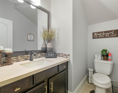 17611 Fossil Ridge Lane - Photo Thumbnail 23