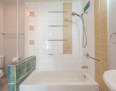 4617 Talina Way - Photo Thumbnail 17