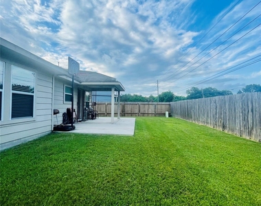 722 Pequin Road - Photo Thumbnail 11