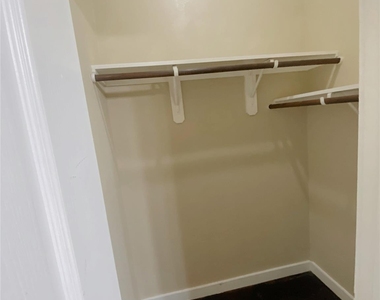 3123 Molly Drive - Photo Thumbnail 7