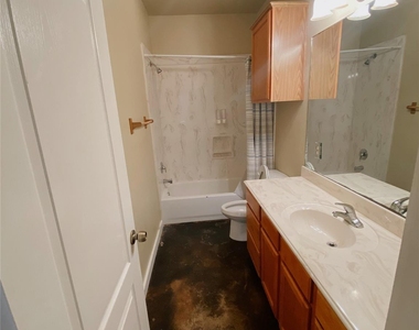 3123 Molly Drive - Photo Thumbnail 9