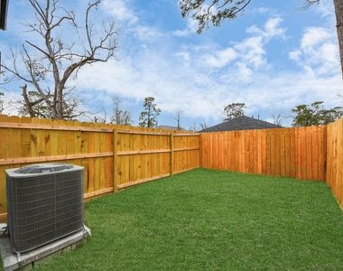 8213 Richland Drive - Photo Thumbnail 38