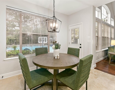 35 Larks Aire Place - Photo Thumbnail 19