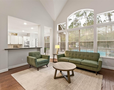35 Larks Aire Place - Photo Thumbnail 9