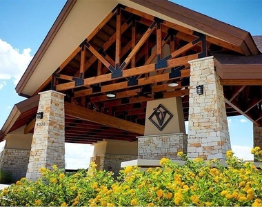 32942 Silver Meadow Way - Photo Thumbnail 40