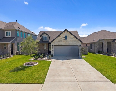 6715 Iron Clover Drive - Photo Thumbnail 4