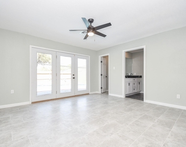 5850 Duxbury Street - Photo Thumbnail 22
