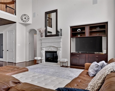 25238 Birchwood Springs Avenue - Photo Thumbnail 8