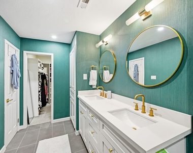 1116 Bering Drive - Photo Thumbnail 28