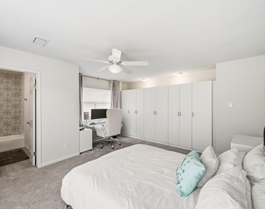 1116 Bering Drive - Photo Thumbnail 36