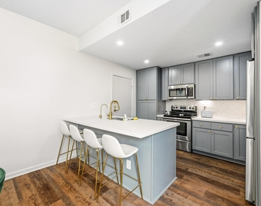 1116 Bering Drive - Photo Thumbnail 15