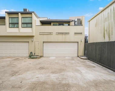 1116 Bering Drive - Photo Thumbnail 43