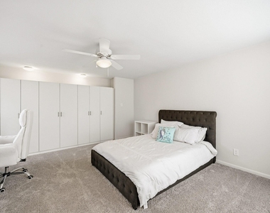 1116 Bering Drive - Photo Thumbnail 35
