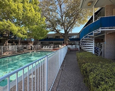 3271 Sul Ross - Photo Thumbnail 8