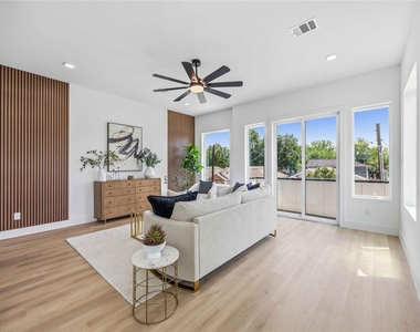 3103 Lelia Street - Photo Thumbnail 5