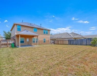 18211 Cimmaron Oak Lane - Photo Thumbnail 13