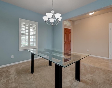 18211 Cimmaron Oak Lane - Photo Thumbnail 2