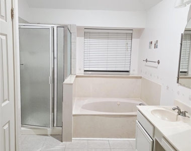506 Birch Hill Drive - Photo Thumbnail 25