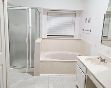 506 Birch Hill Drive - Photo Thumbnail 24