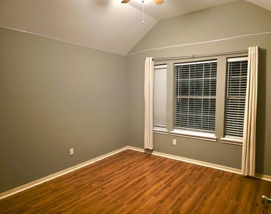 506 Birch Hill Drive - Photo Thumbnail 41