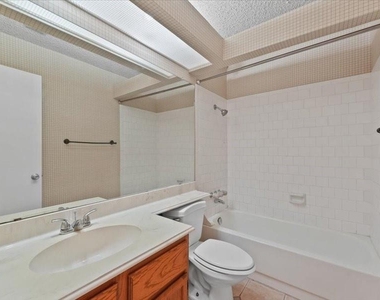 3317 Golden Trails Drive - Photo Thumbnail 20