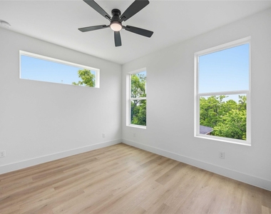 3103 Lelia Street - Photo Thumbnail 17