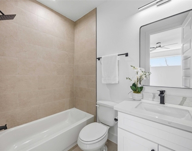 3103 Lelia Street - Photo Thumbnail 19