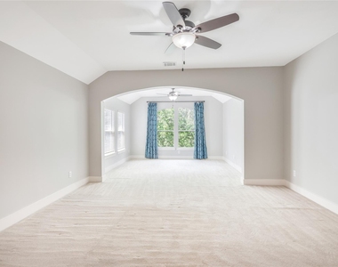 1207 Nagle Street - Photo Thumbnail 18