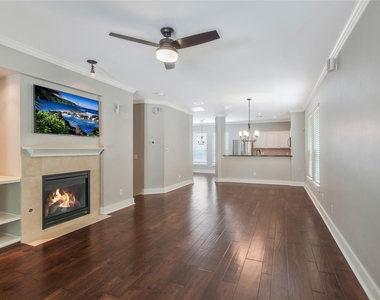 1207 Nagle Street - Photo Thumbnail 10