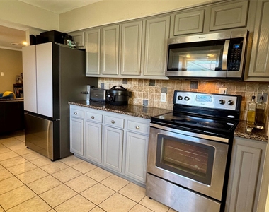 5218 Willowbend Boulevard - Photo Thumbnail 6